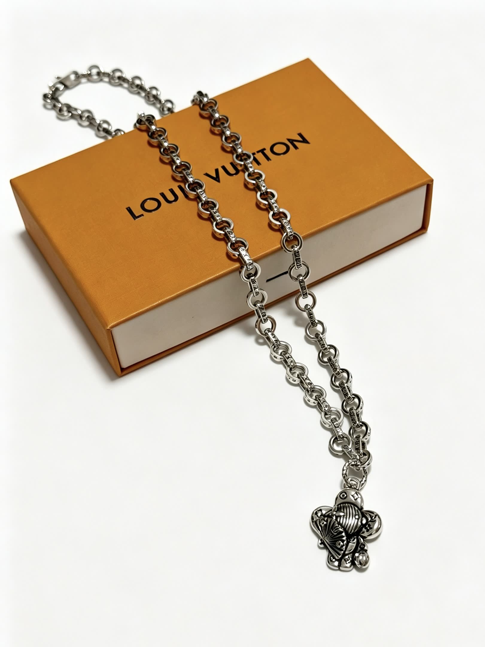 Louis Vuitton Silver Chain Necklace with Medallion
